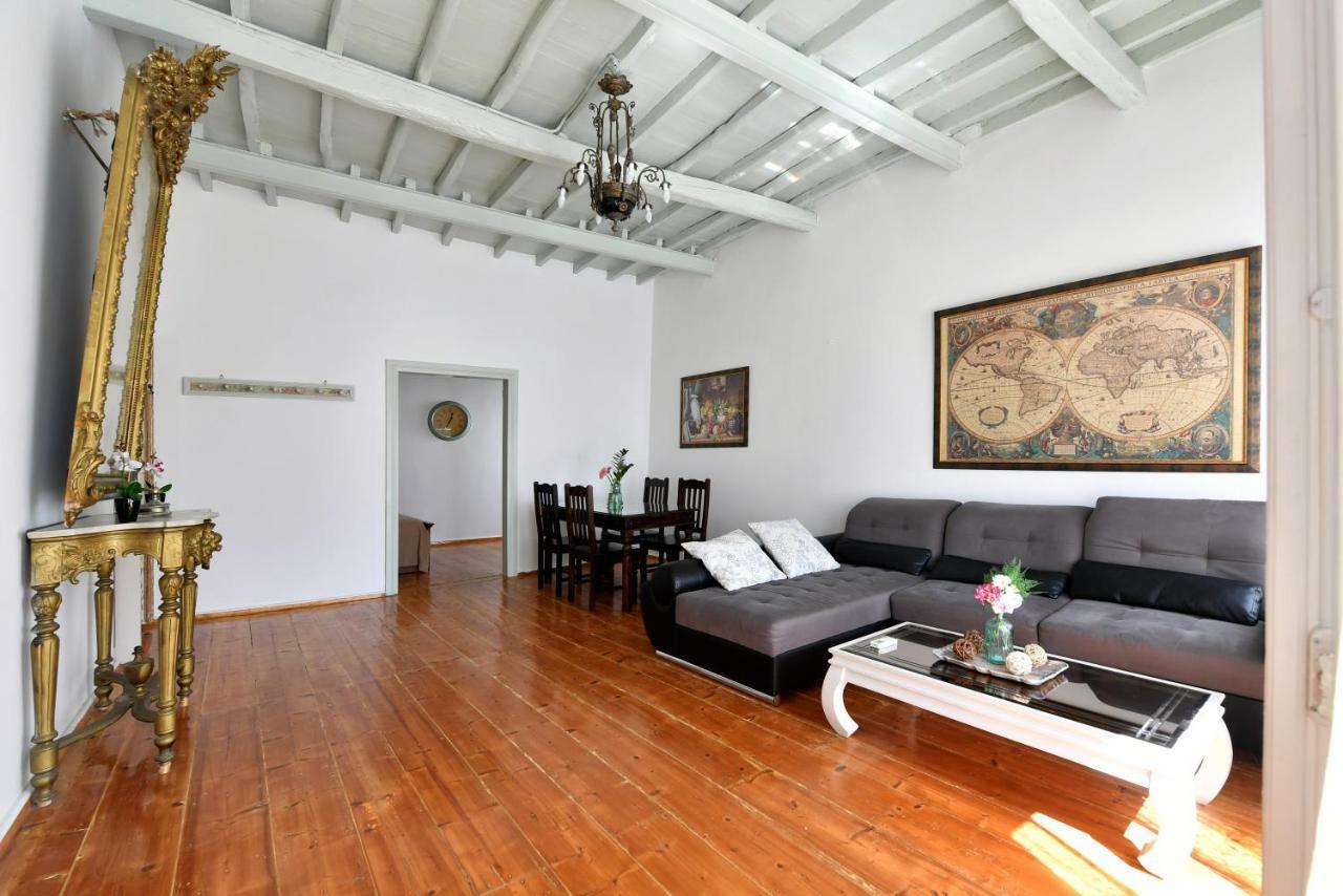 16Thcentury Apartment Parikia  Exterior photo